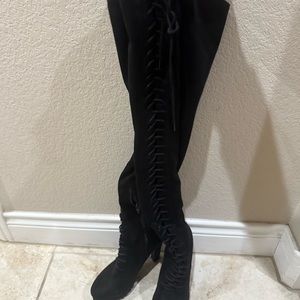 Remi Women's Black thigh high platform chunky Boots